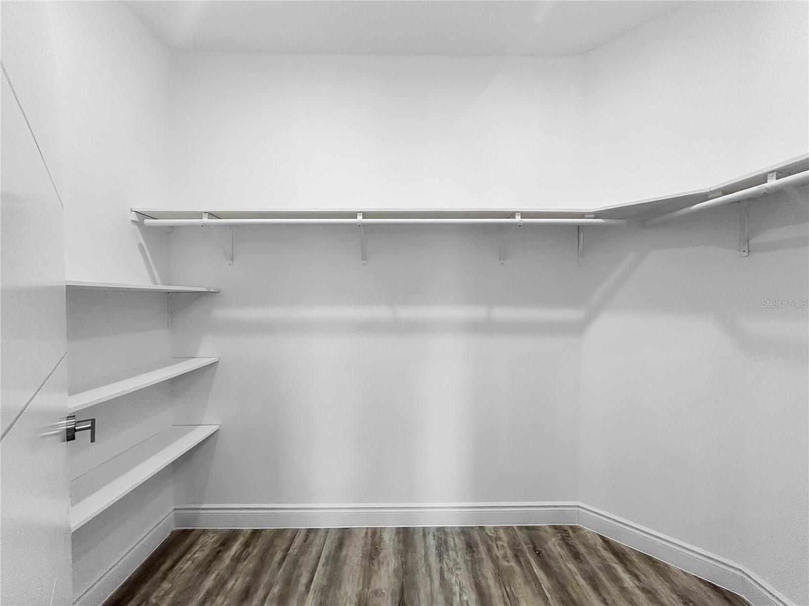 Image 34 of 35 For 1806 Brentwood Court