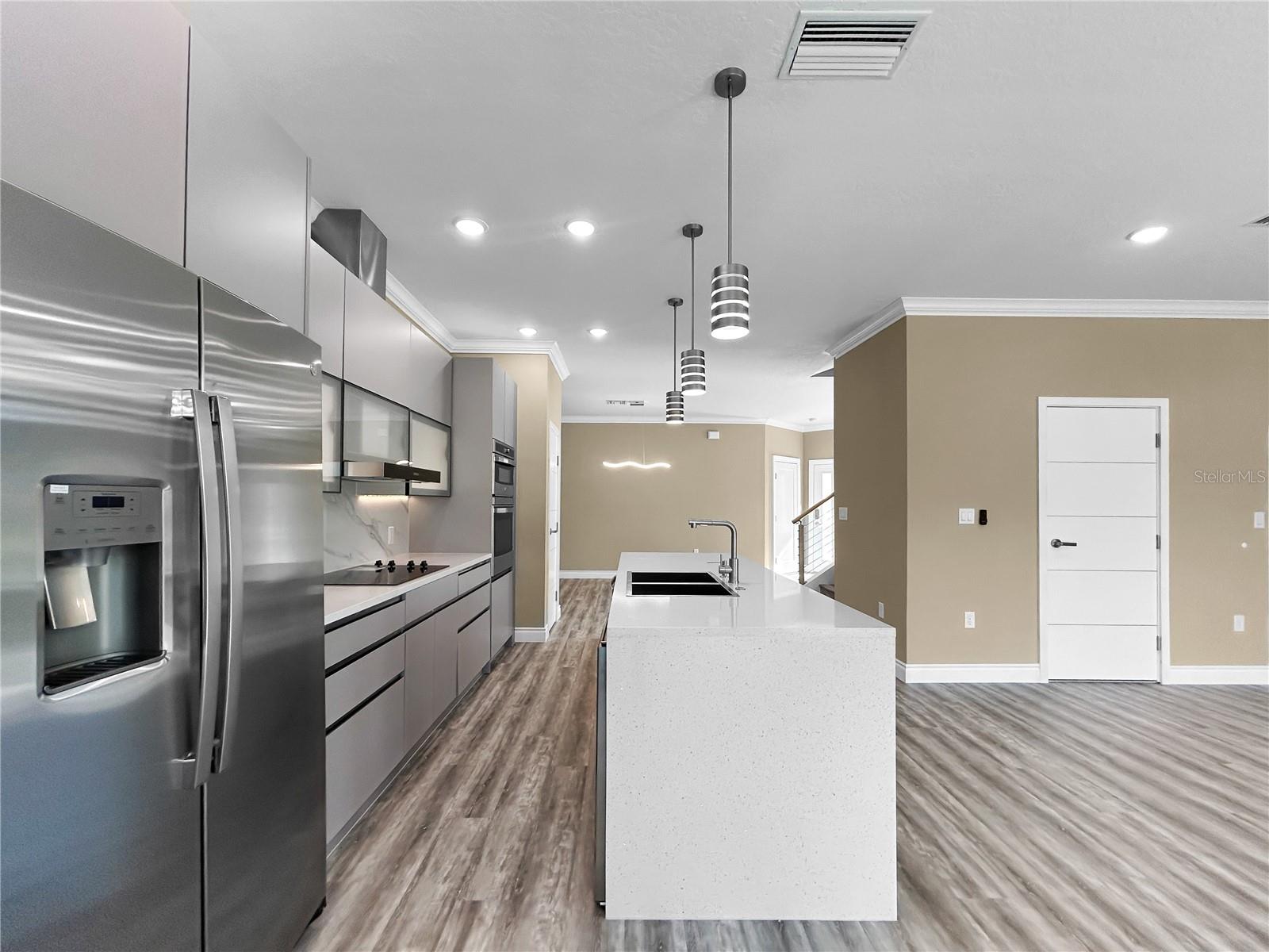 Image 8 of 35 For 1806 Brentwood Court