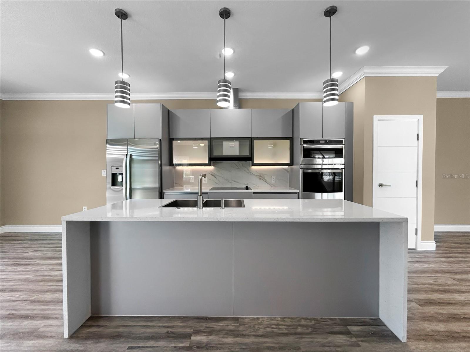 Image 9 of 35 For 1806 Brentwood Court