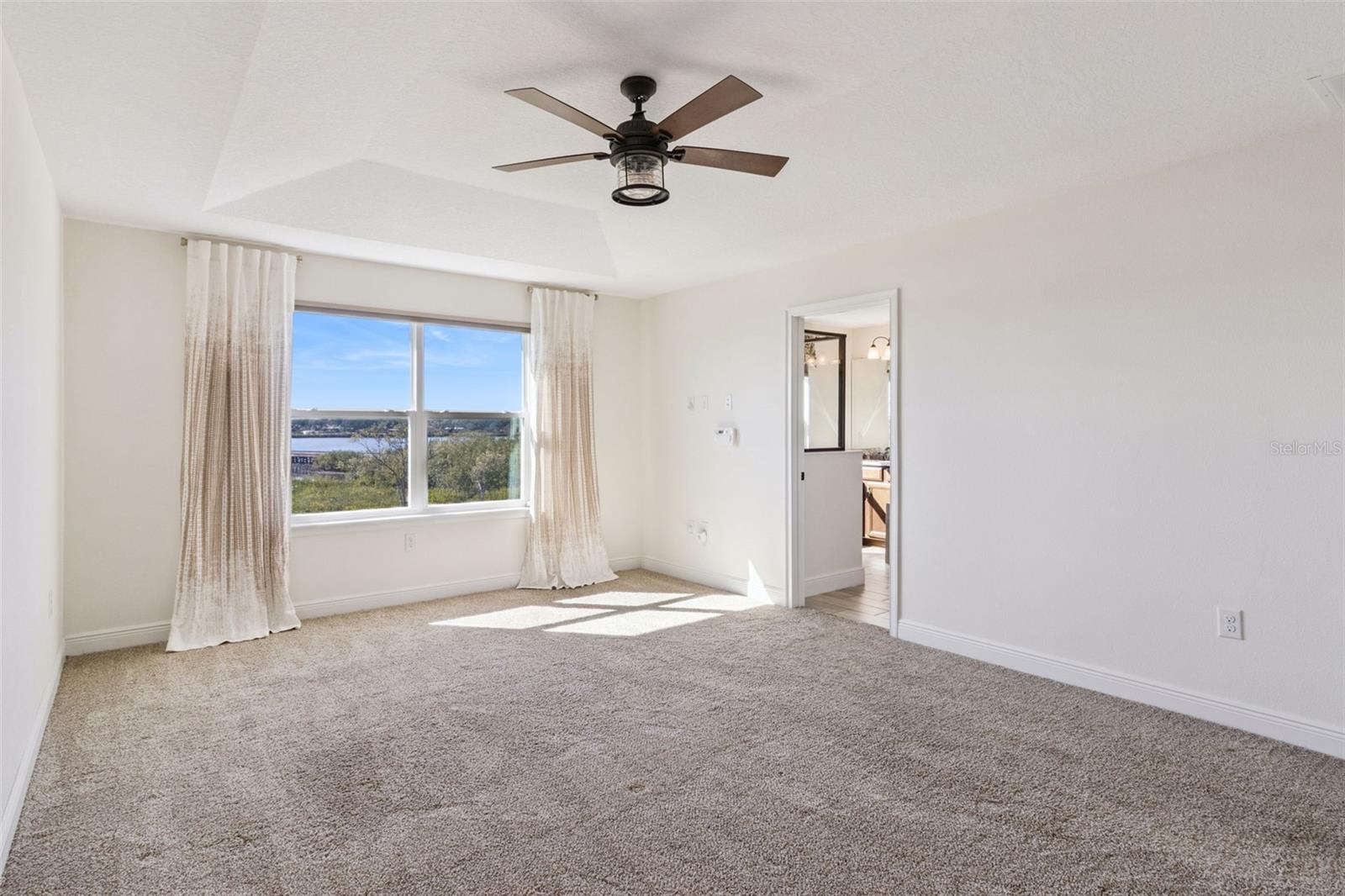 Image 24 of 50 For 9009 Palm Key Avenue