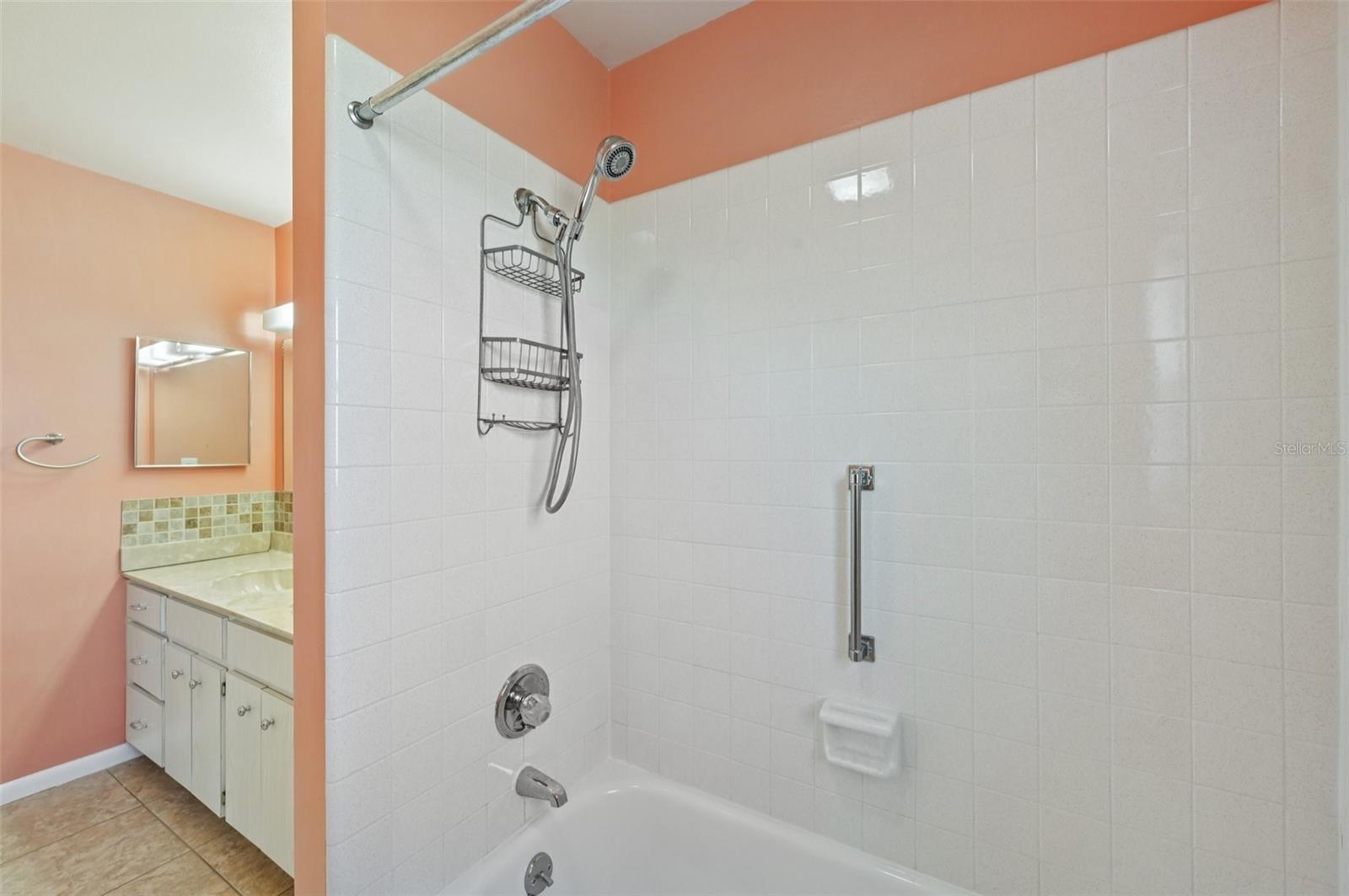 Image 27 of 54 For 332 Club Manor Drive