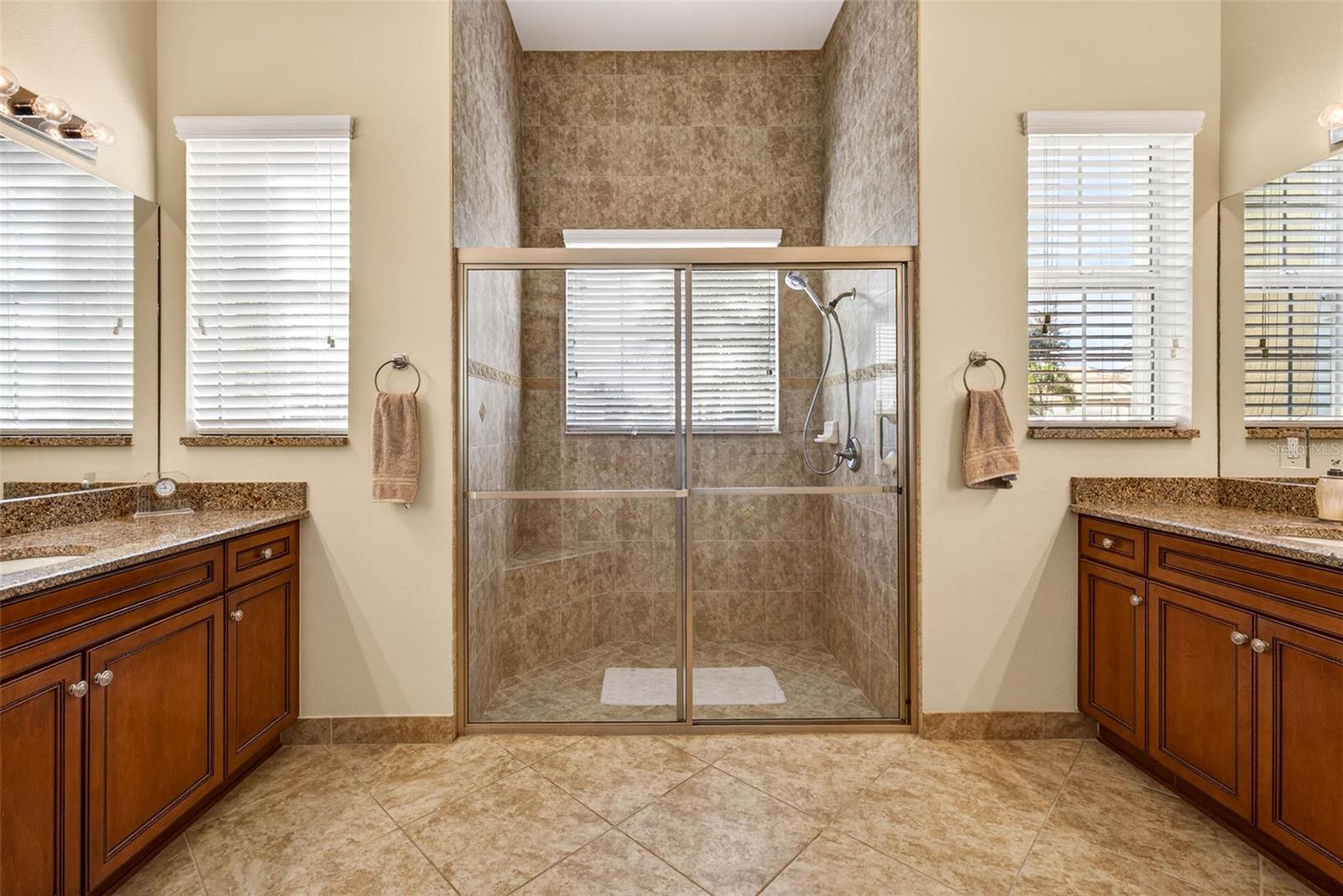 Image 28 of 62 For 16251 Diamond Bay Drive