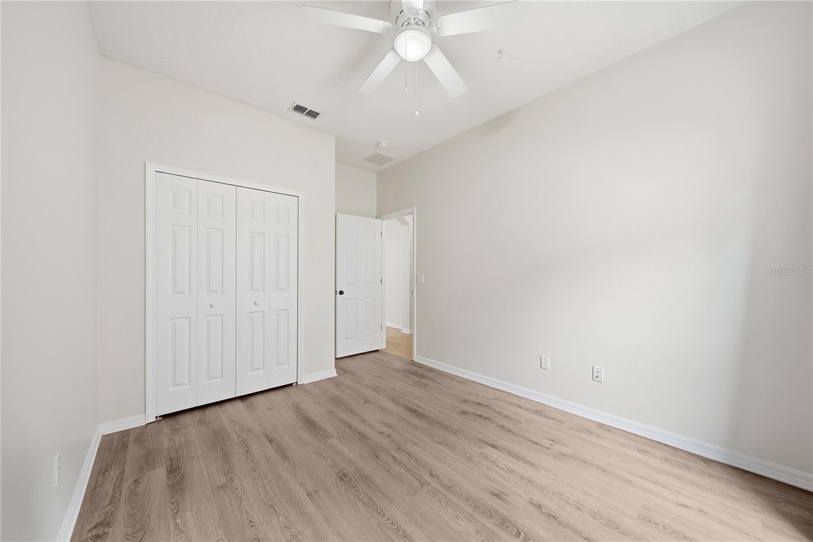 Image 20 of 40 For 26016 Singing Lark Court