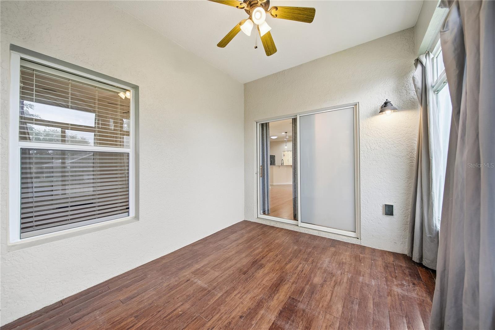 Image 31 of 40 For 26016 Singing Lark Court