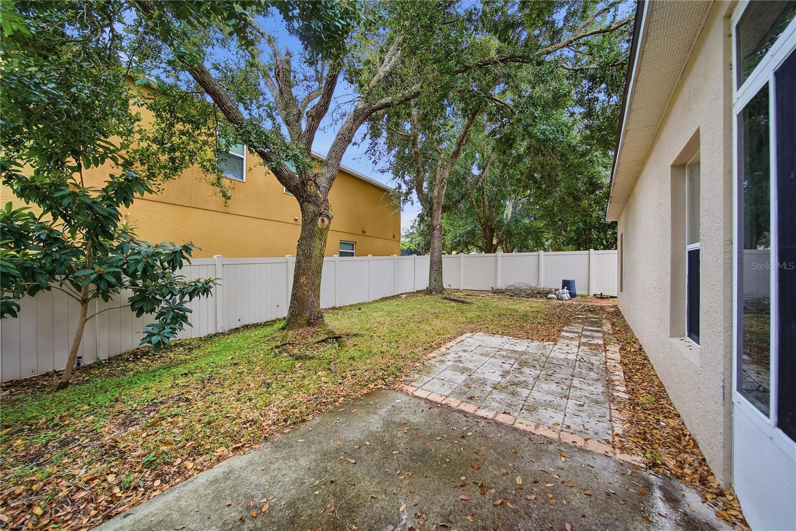 Image 37 of 40 For 26016 Singing Lark Court