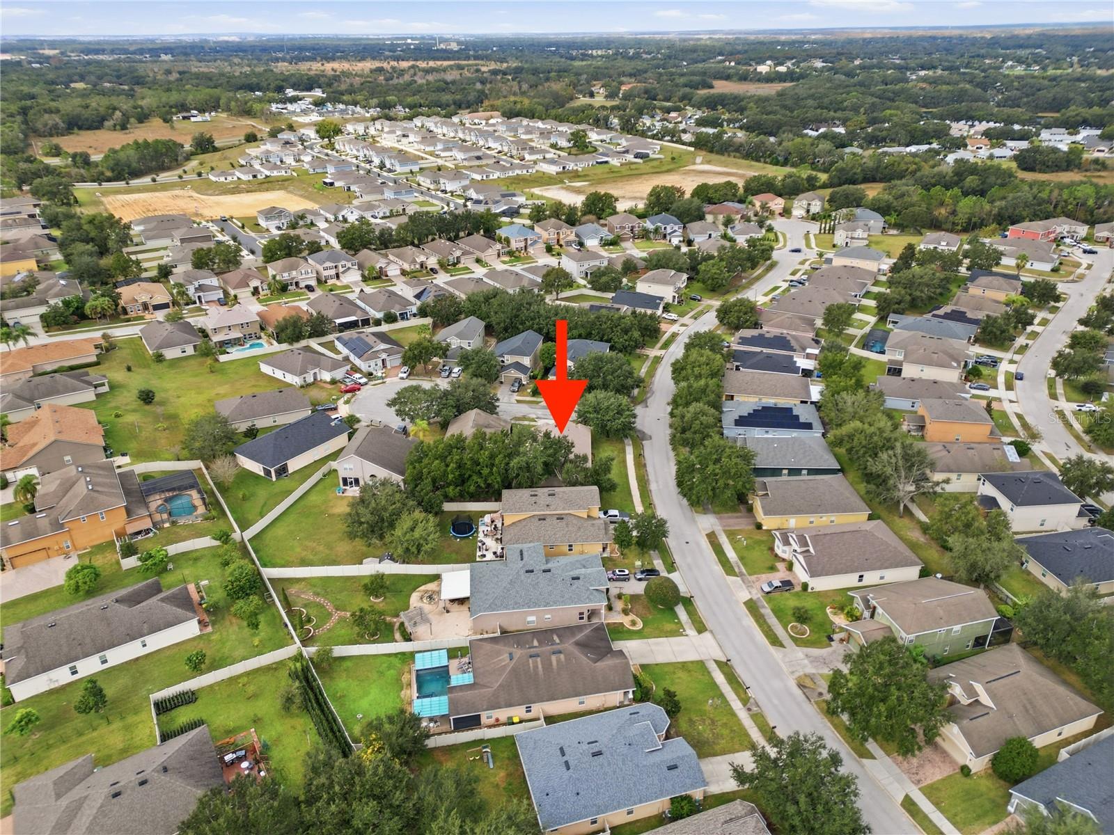 Image 7 of 40 For 26016 Singing Lark Court