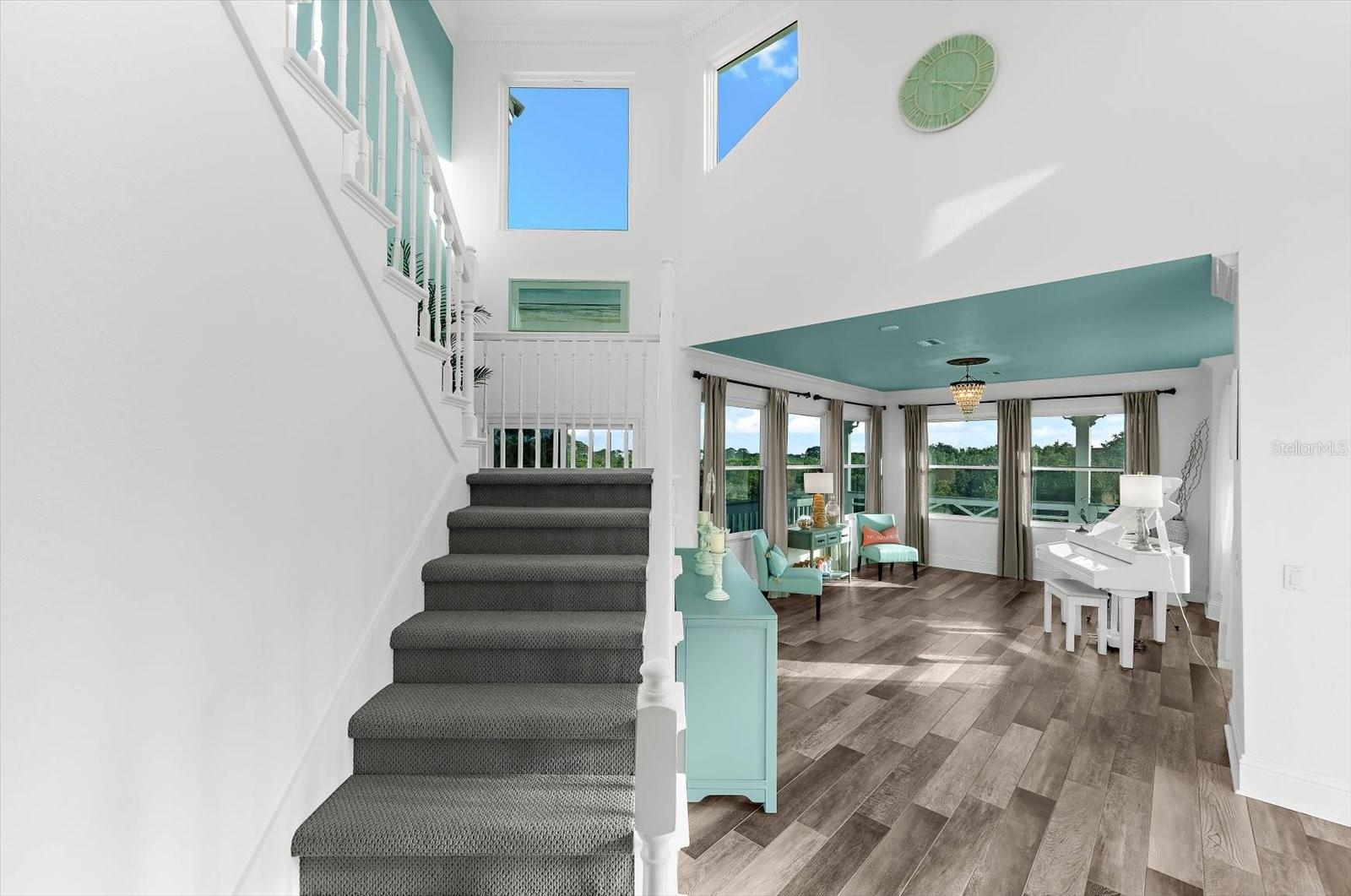 Image 17 of 100 For 2002 Alexis Court