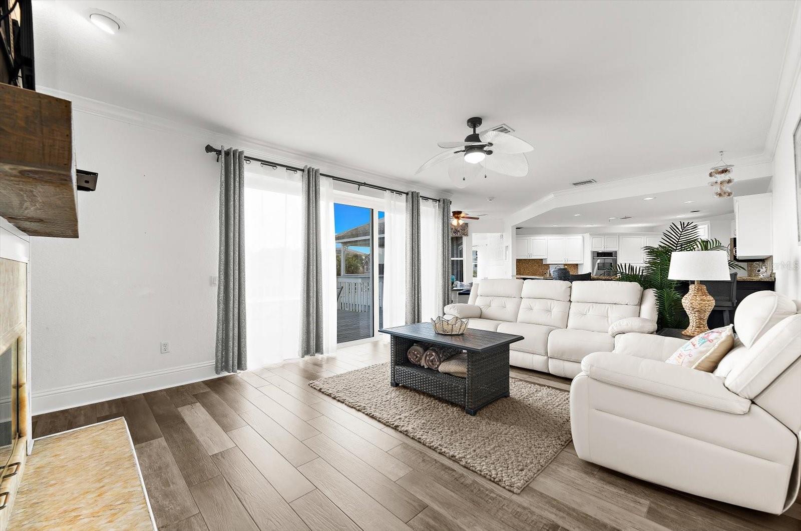 Image 37 of 100 For 2002 Alexis Court