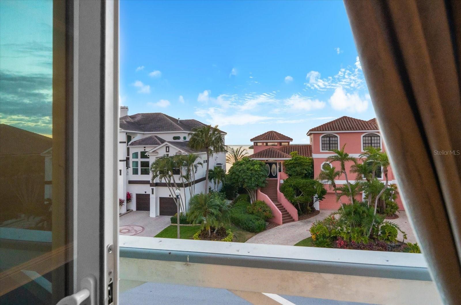 Image 75 of 100 For 2002 Alexis Court