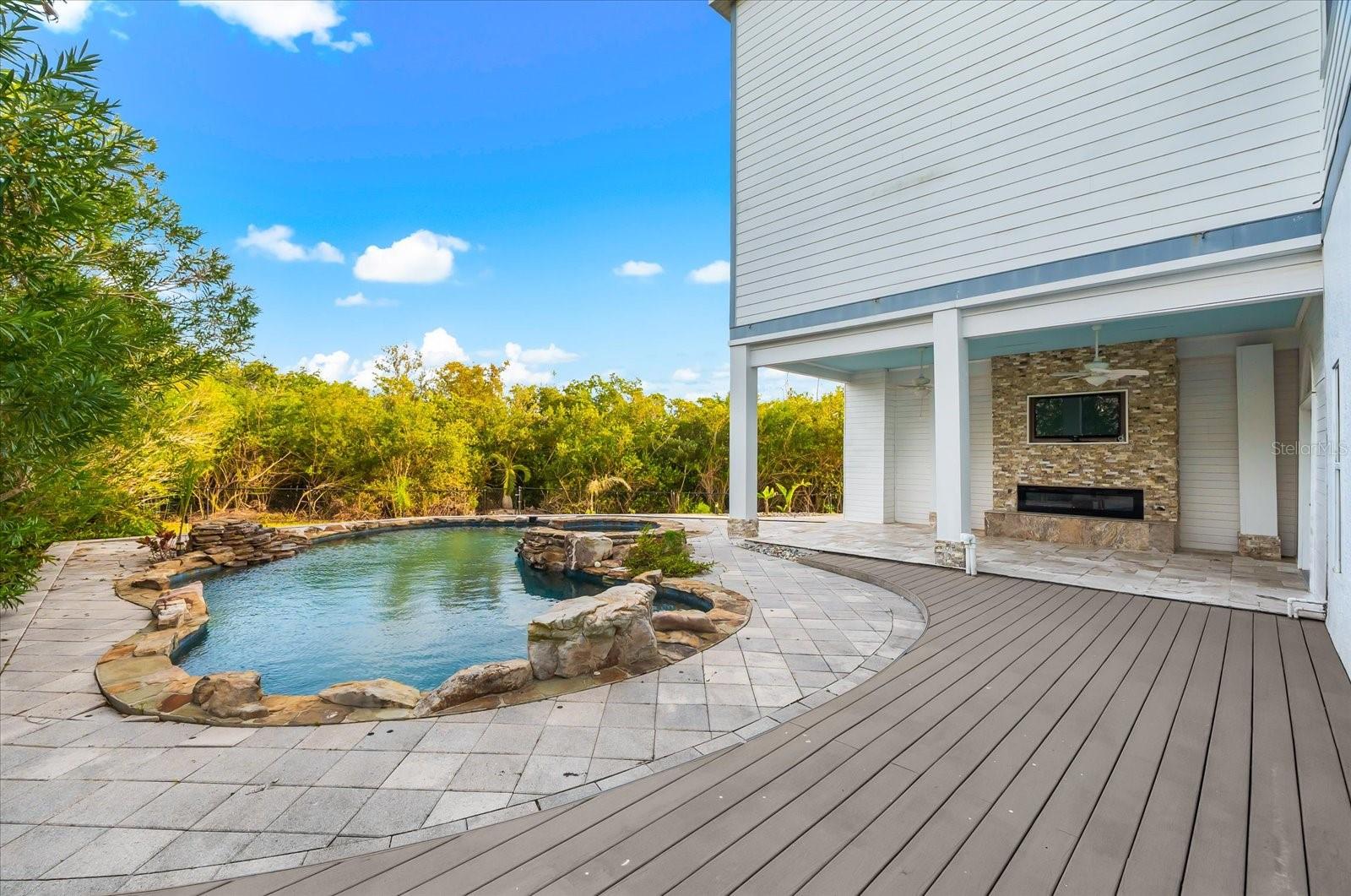 Image 77 of 100 For 2002 Alexis Court