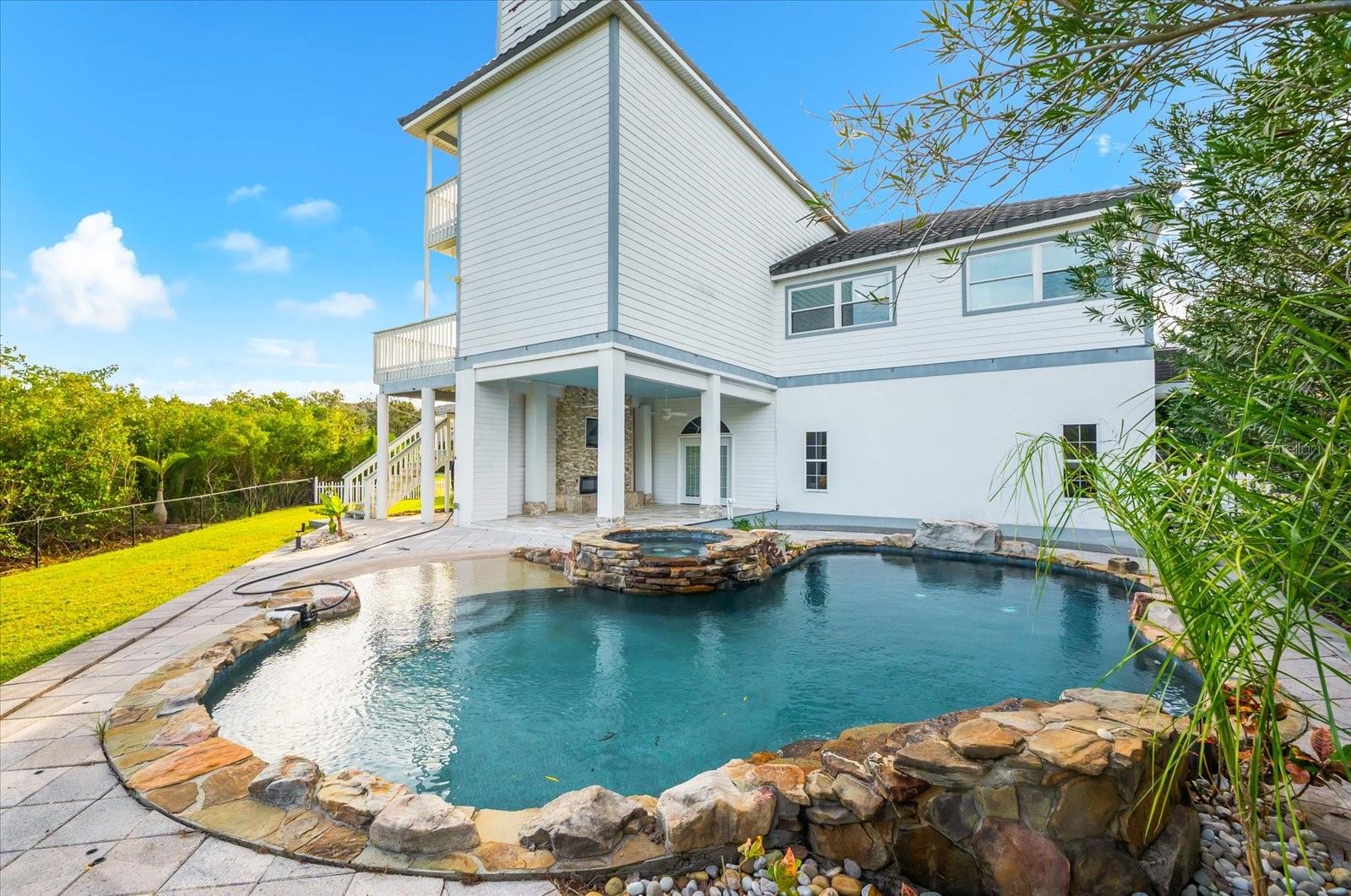 Image 79 of 100 For 2002 Alexis Court