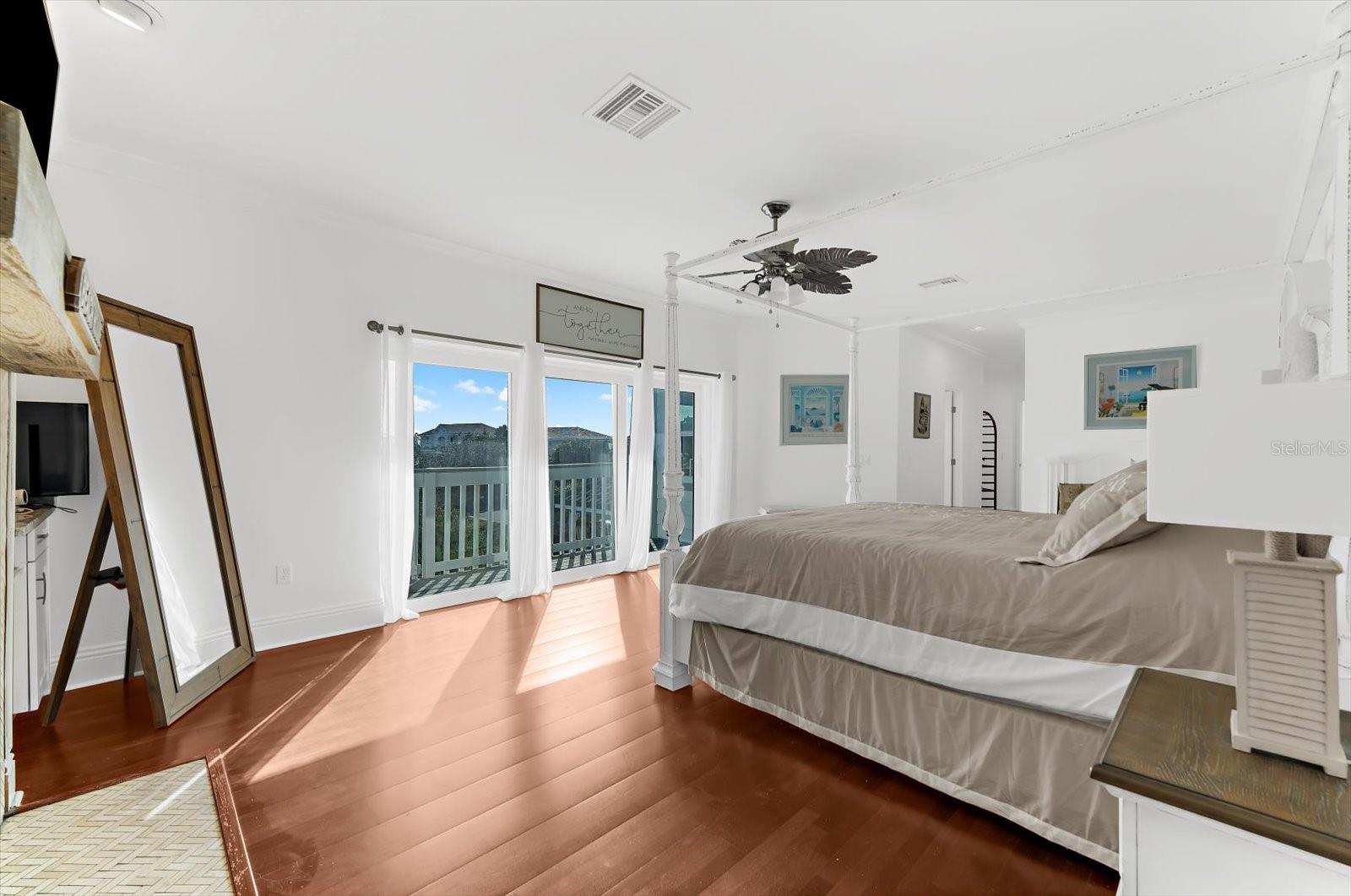 Image 84 of 100 For 2002 Alexis Court