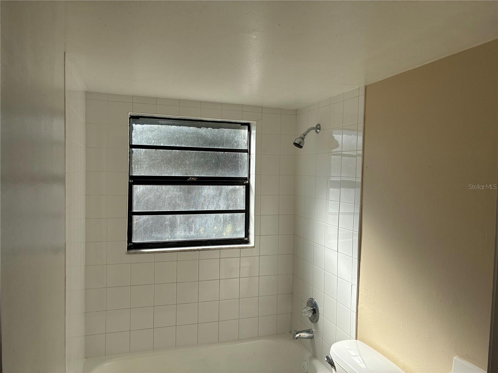 Image 11 of 12 For 5103 Clarice Court 3b