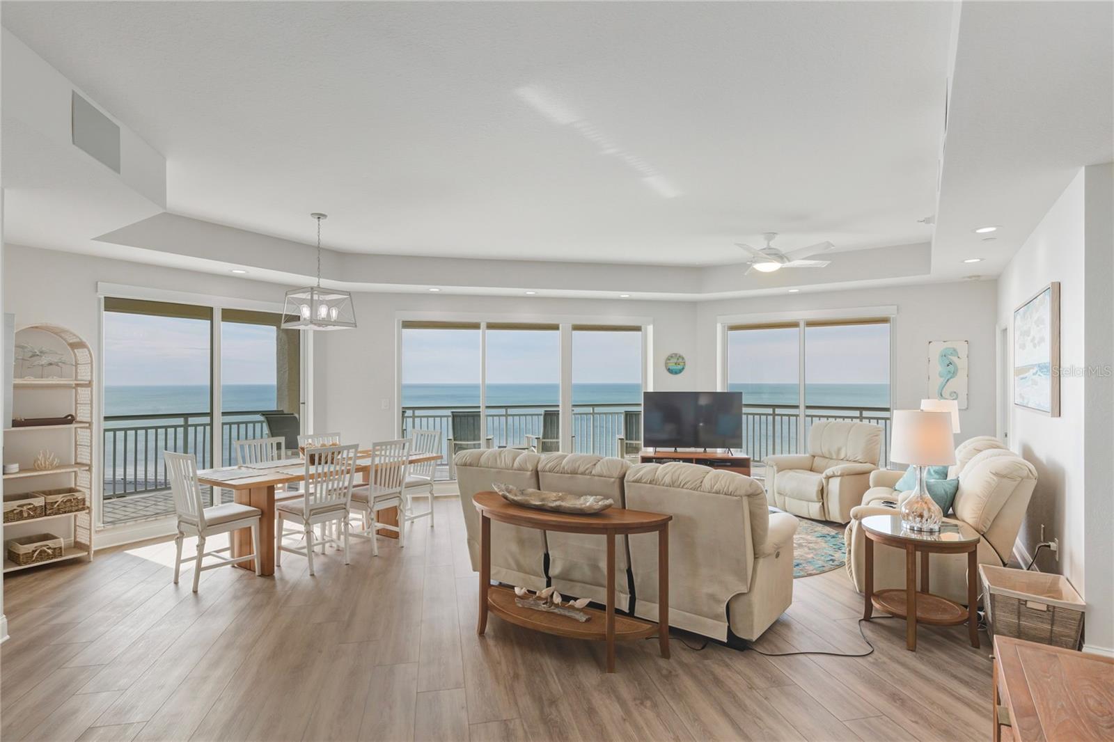 Image 13 of 58 For 1180 Gulf Boulevard 2001