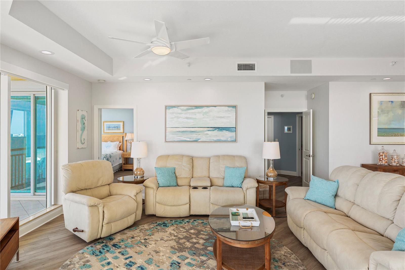 Image 16 of 58 For 1180 Gulf Boulevard 2001