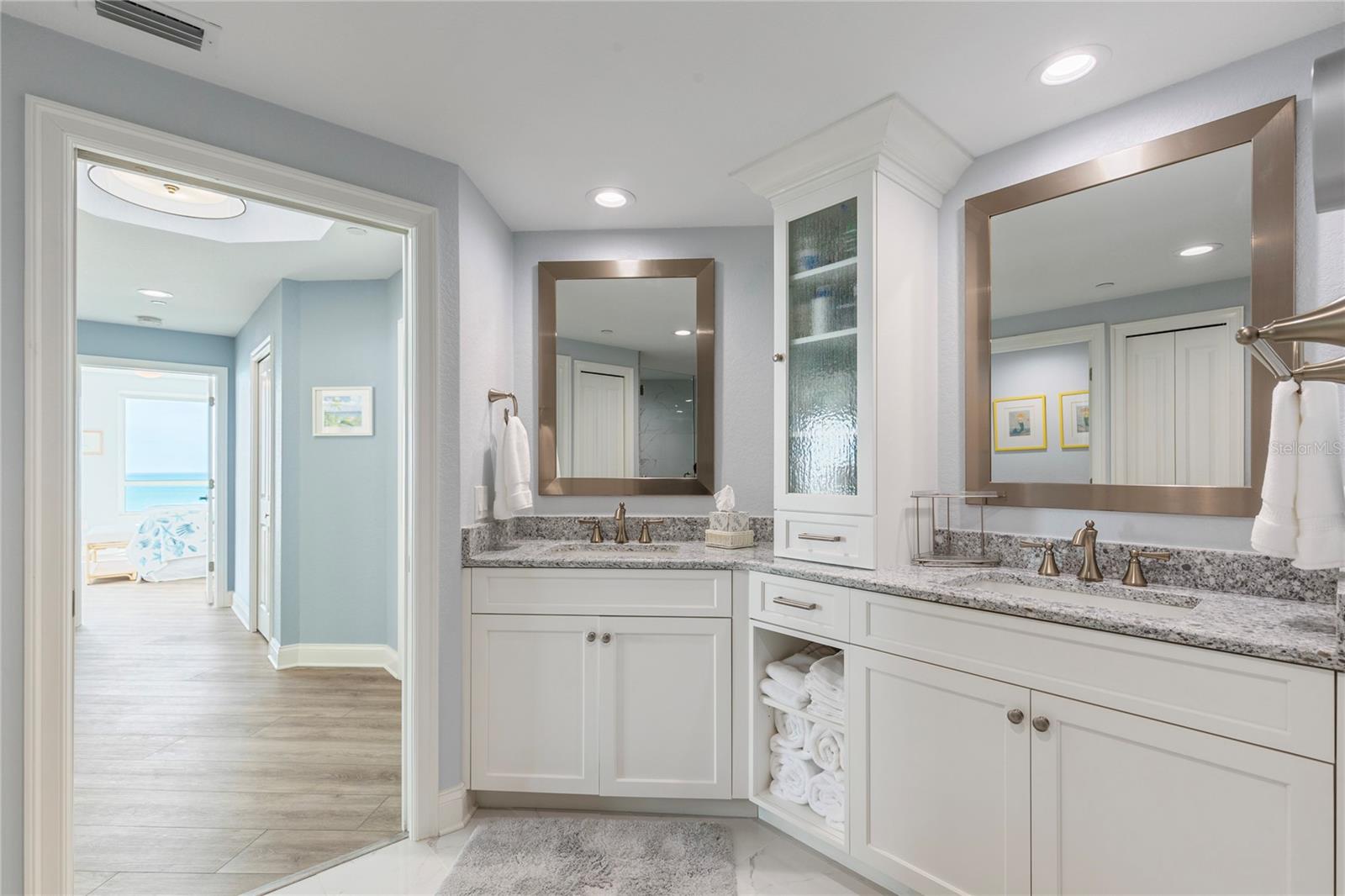 Image 27 of 58 For 1180 Gulf Boulevard 2001