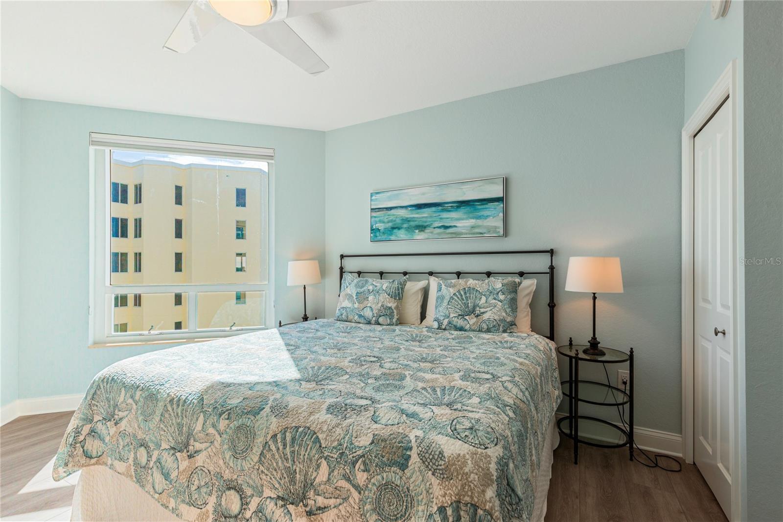 Image 32 of 58 For 1180 Gulf Boulevard 2001