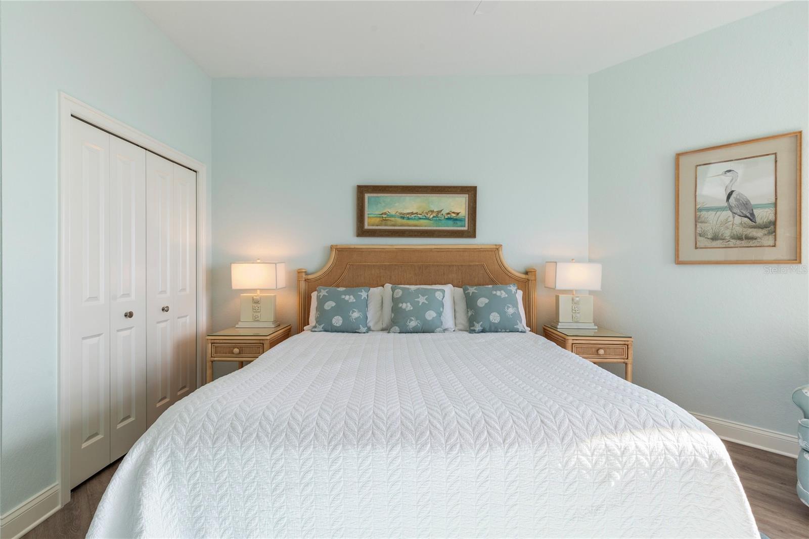 Image 38 of 58 For 1180 Gulf Boulevard 2001