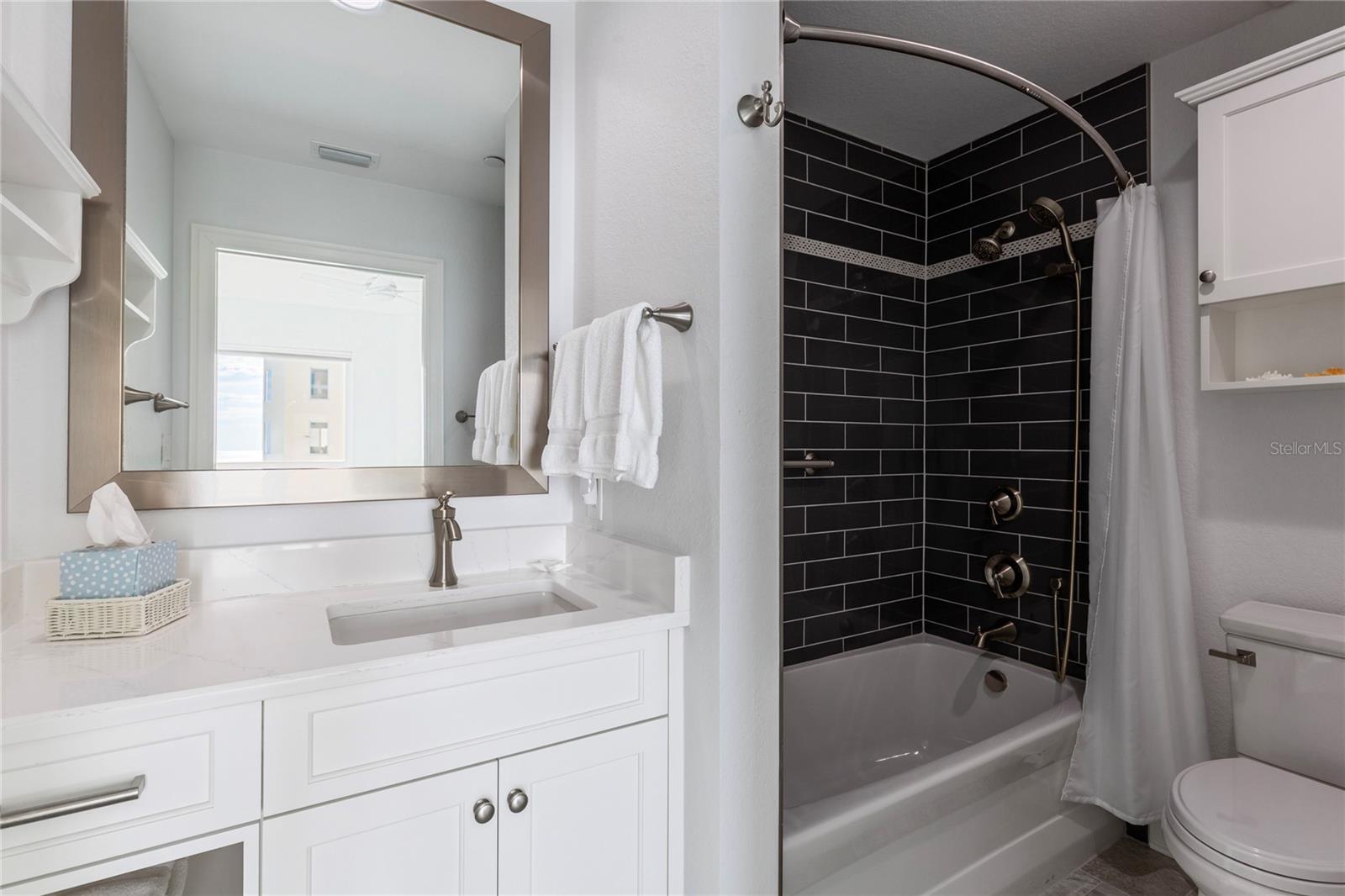 Image 42 of 58 For 1180 Gulf Boulevard 2001