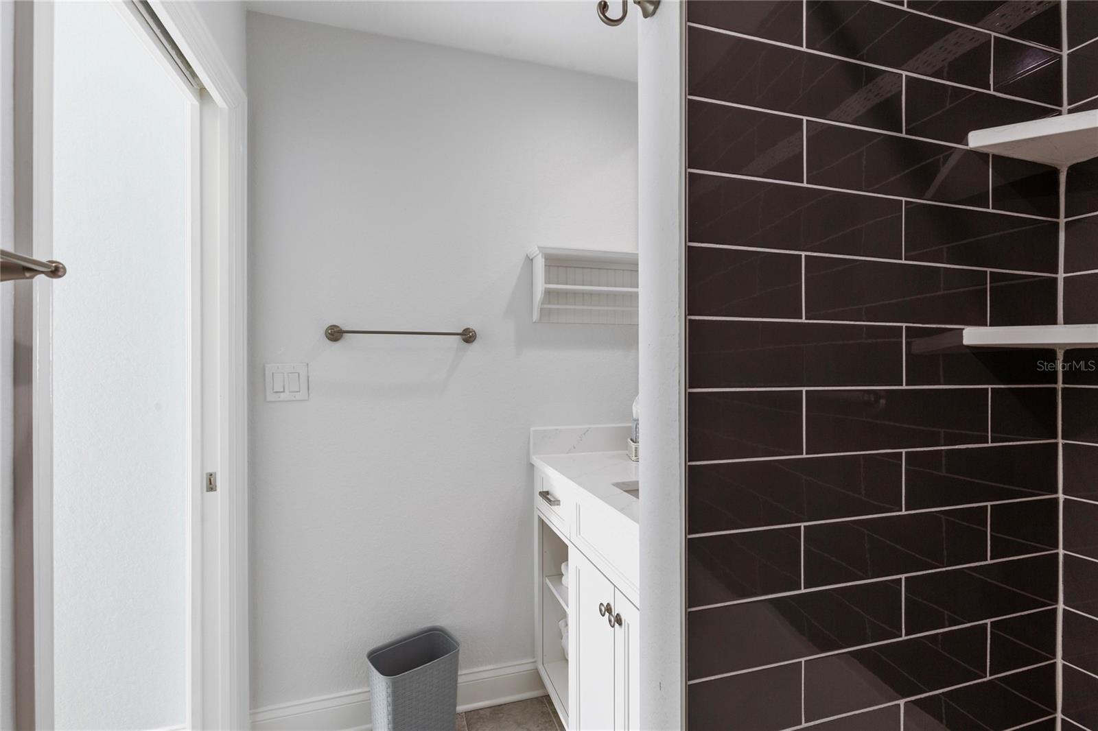 Image 43 of 58 For 1180 Gulf Boulevard 2001