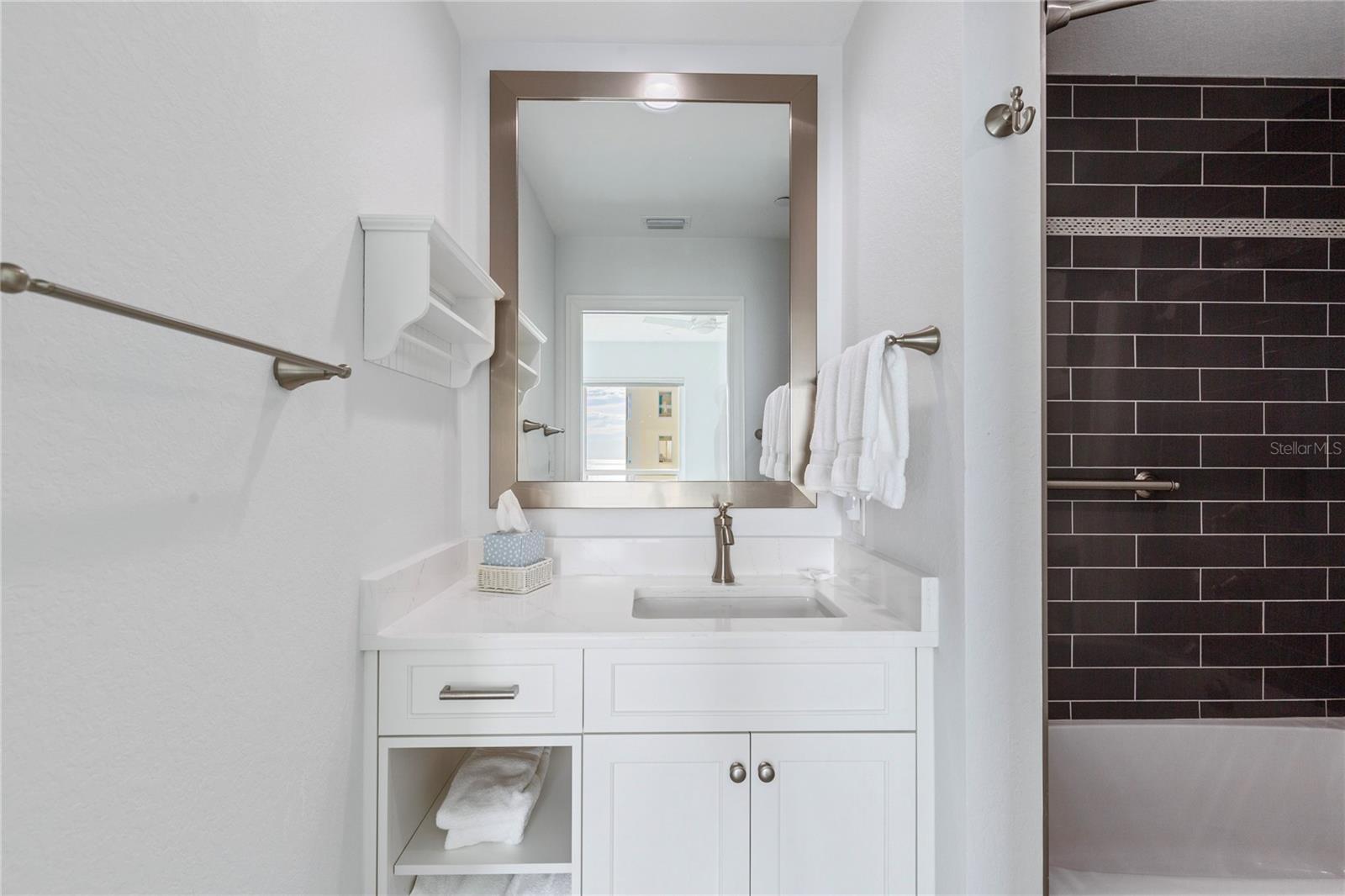 Image 44 of 58 For 1180 Gulf Boulevard 2001