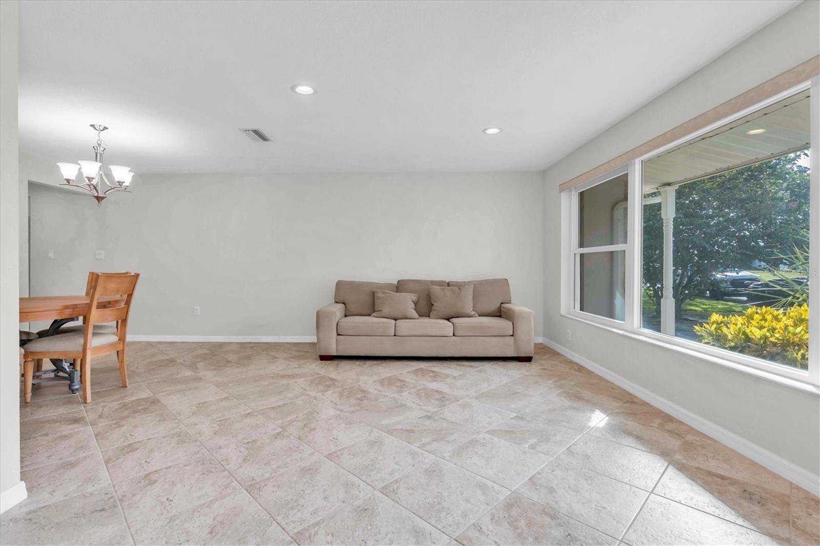 Image 4 of 34 For 2311 Mangrum Drive