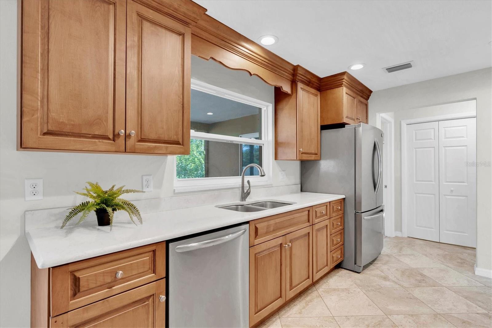 Image 7 of 34 For 2311 Mangrum Drive