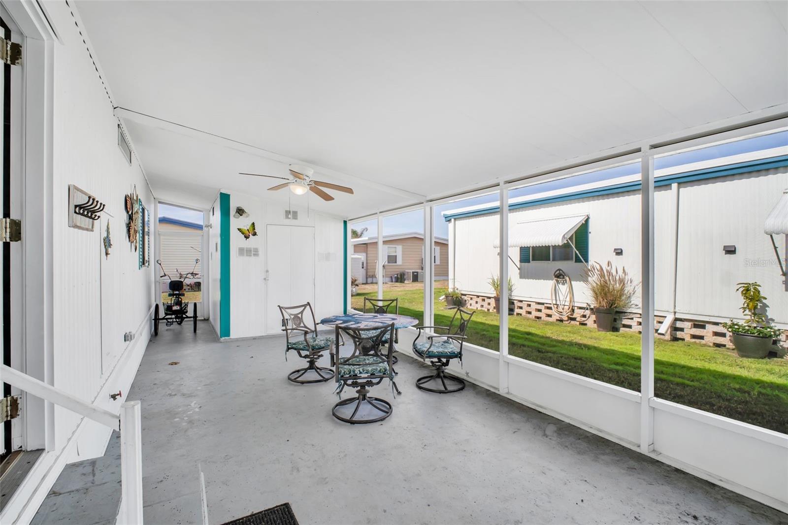 Image 35 of 58 For 2033 Maui Drive