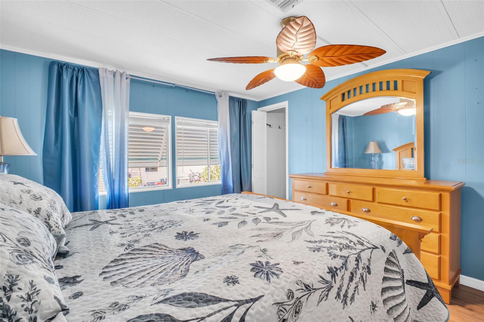 Image 43 of 58 For 2033 Maui Drive