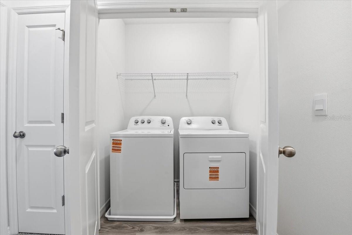 Image 26 of 38 For 8066 Swan Mist Way