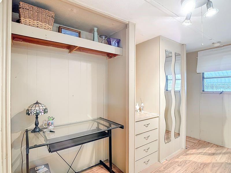 Image 14 of 35 For 8145 Campbell Court