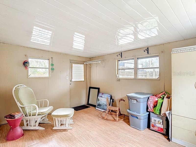 Image 22 of 35 For 8145 Campbell Court