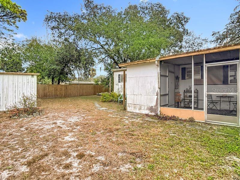 Image 32 of 35 For 8145 Campbell Court