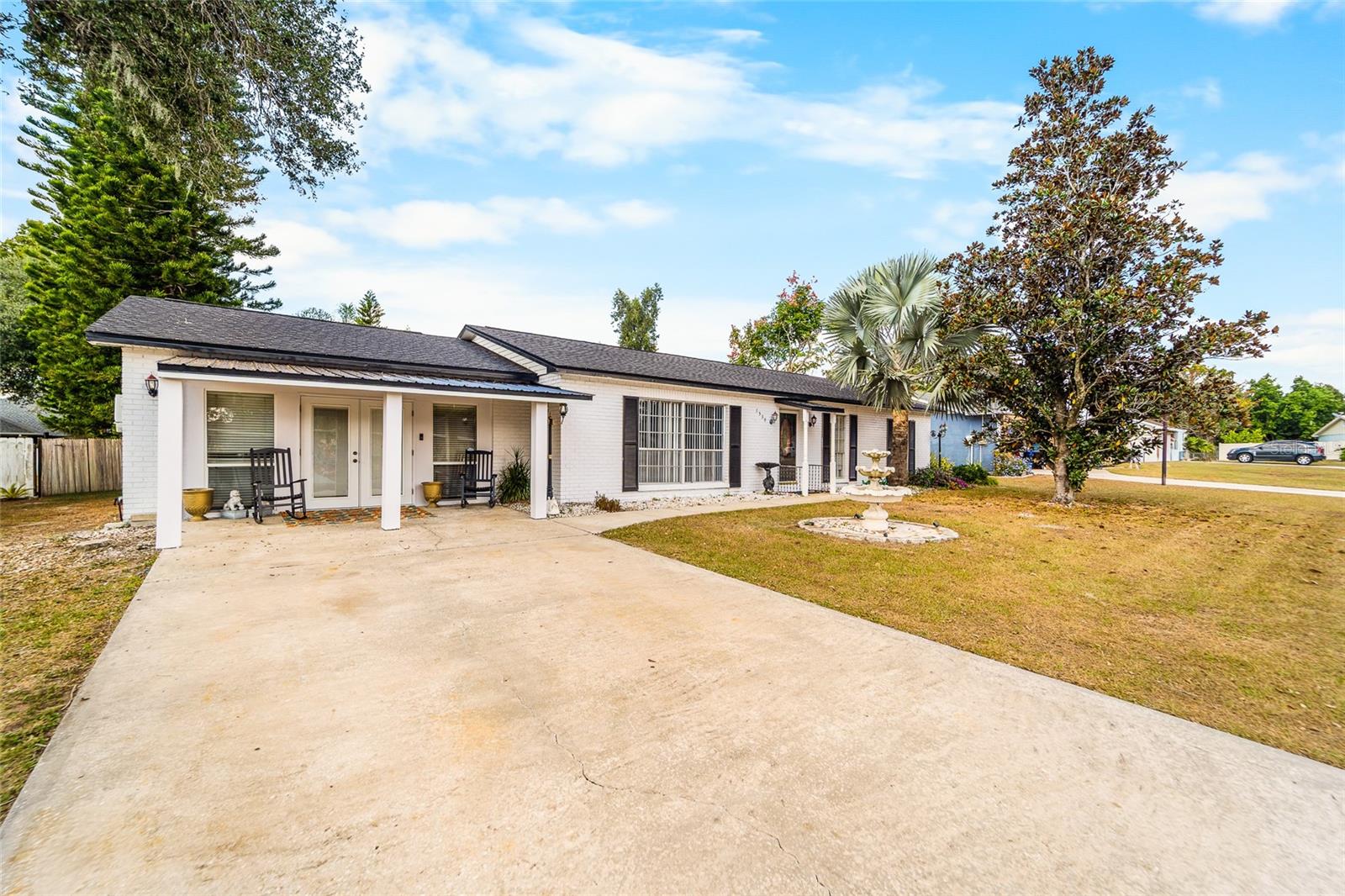 Listing photo id 0 for 1539 Highcrest Circle