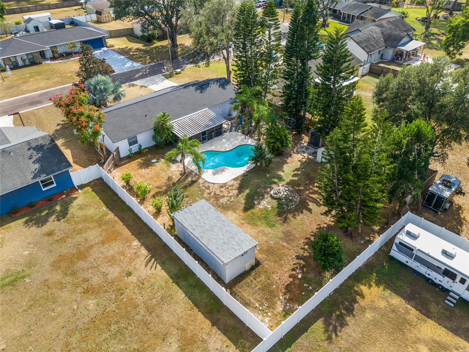 Listing photo id 28 for 1539 Highcrest Circle