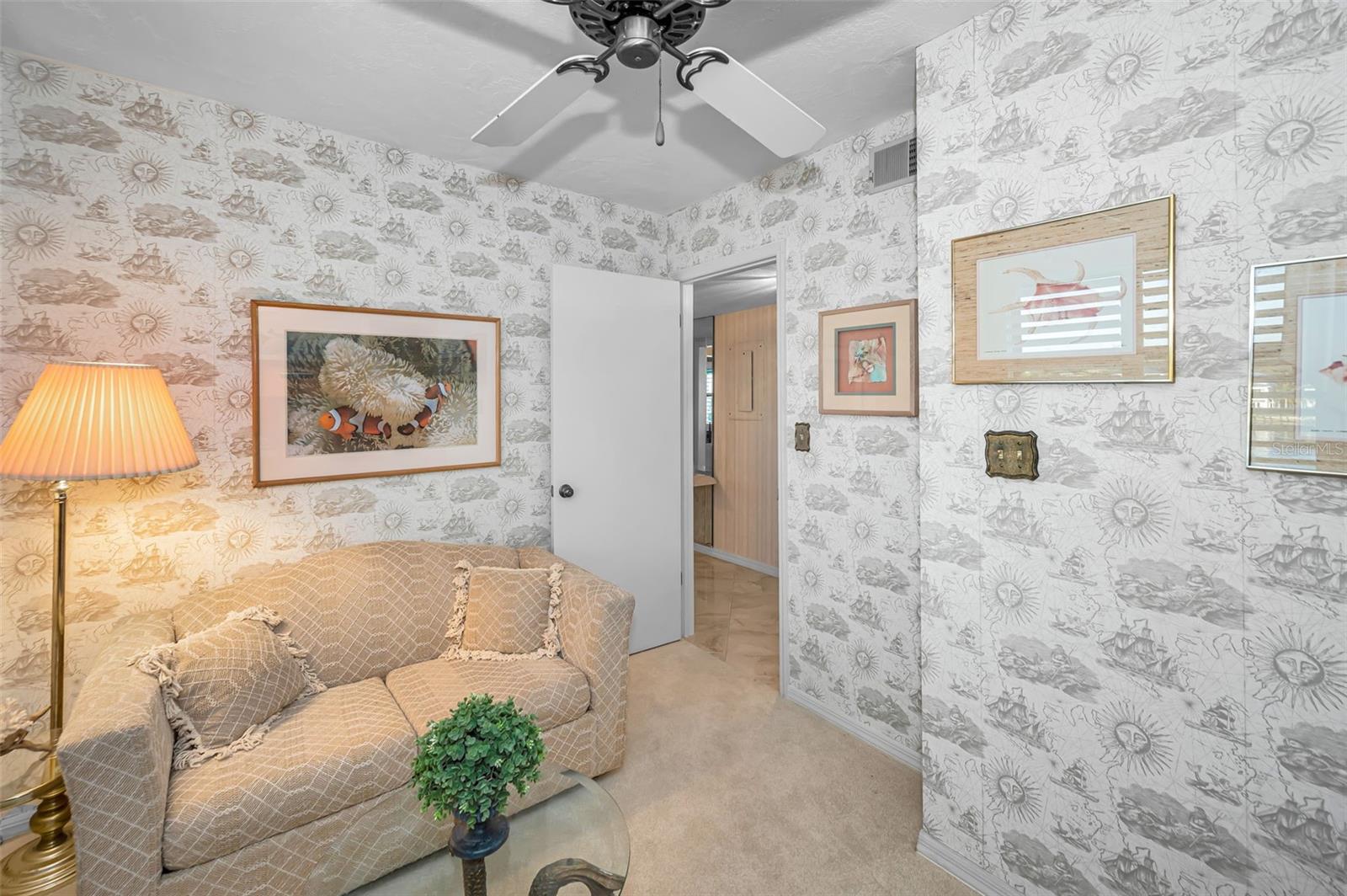 Image 31 of 59 For 2539 Gary Circle 704