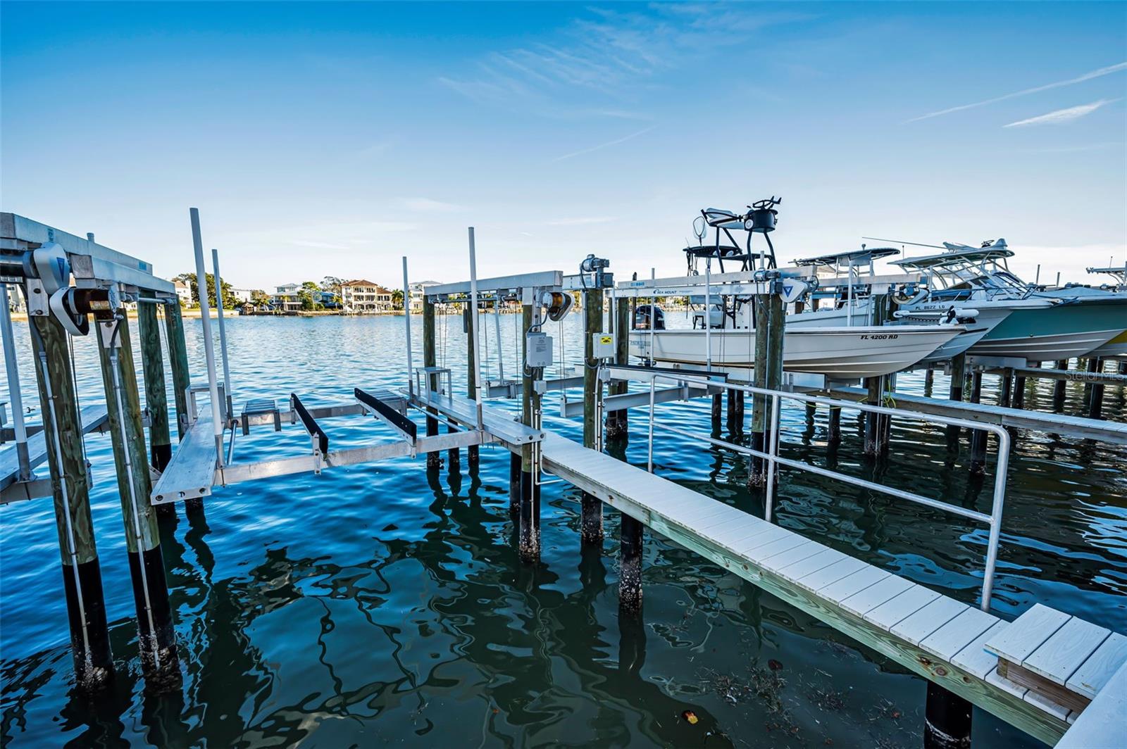 Image 37 of 59 For 2539 Gary Circle 704