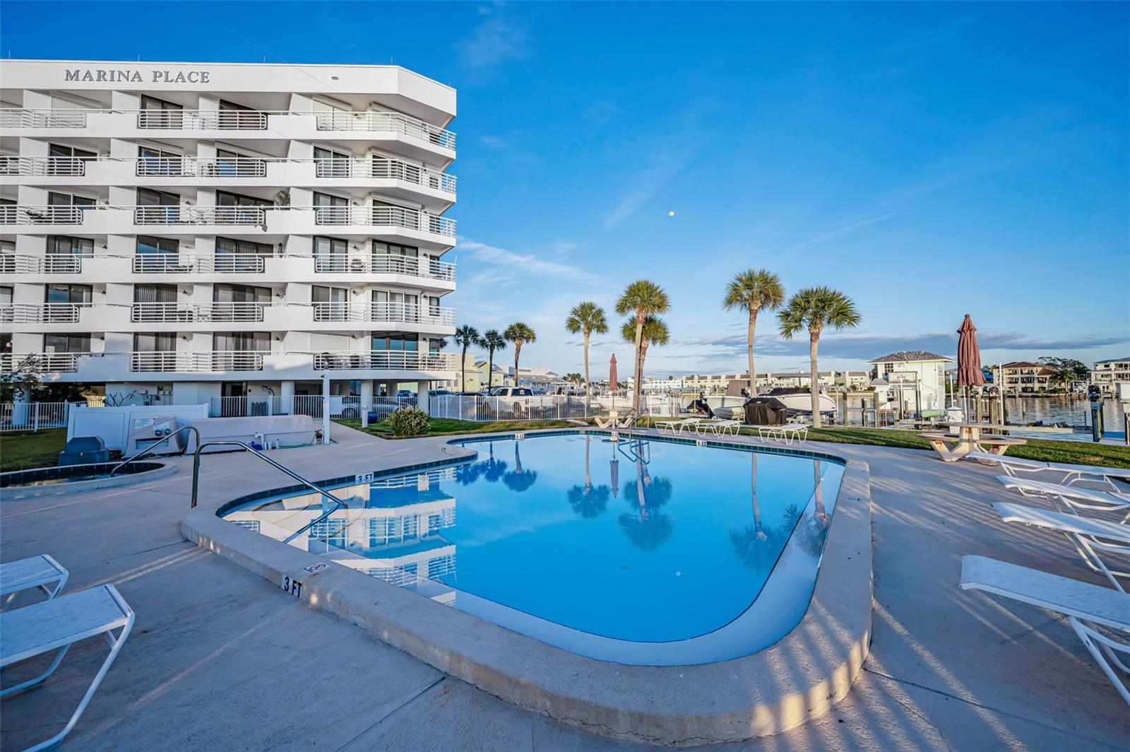 Image 4 of 59 For 2539 Gary Circle 704