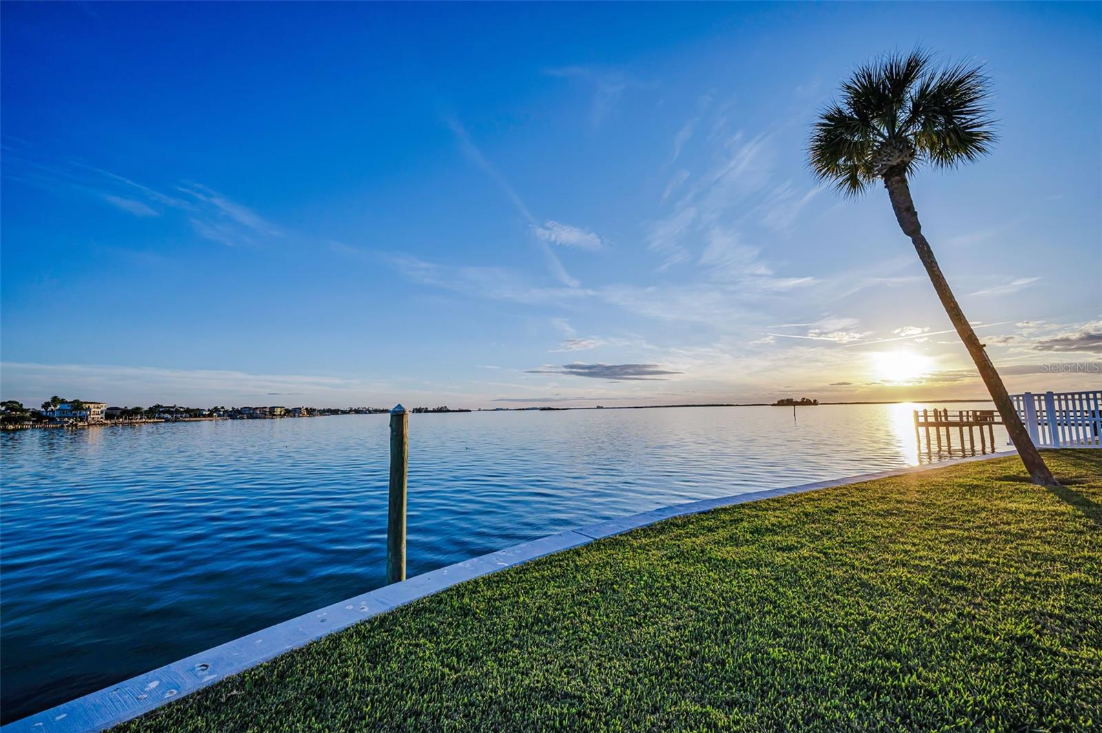 Image 42 of 59 For 2539 Gary Circle 704