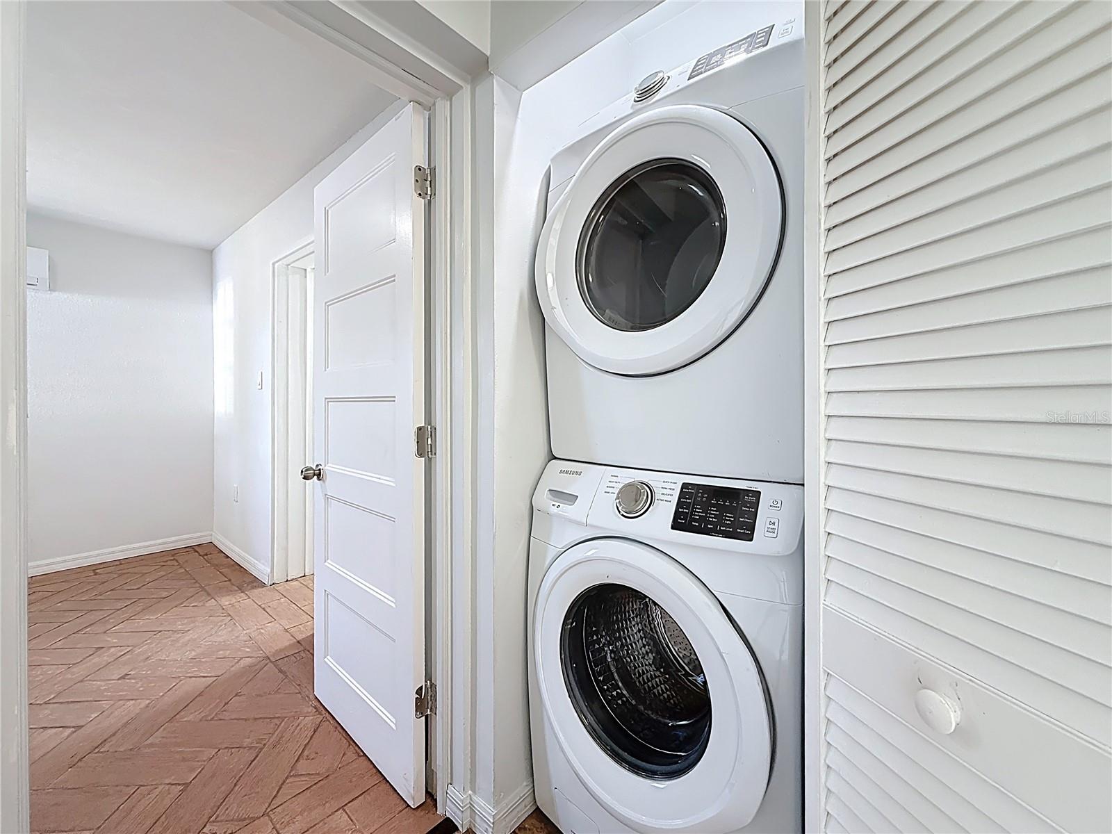 Image 35 of 56 For 5810 Tangerine Avenue S