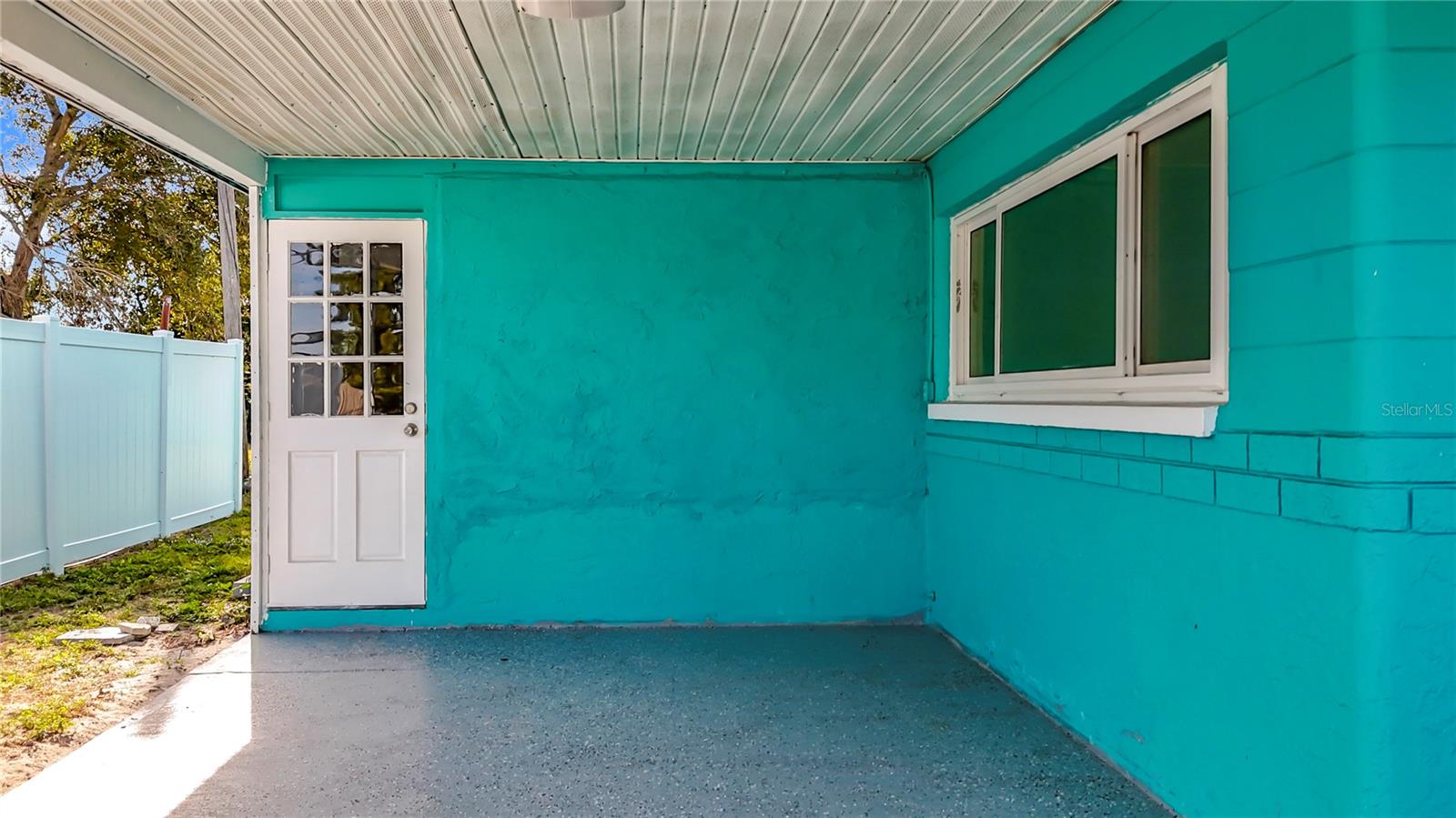 Image 37 of 56 For 5810 Tangerine Avenue S