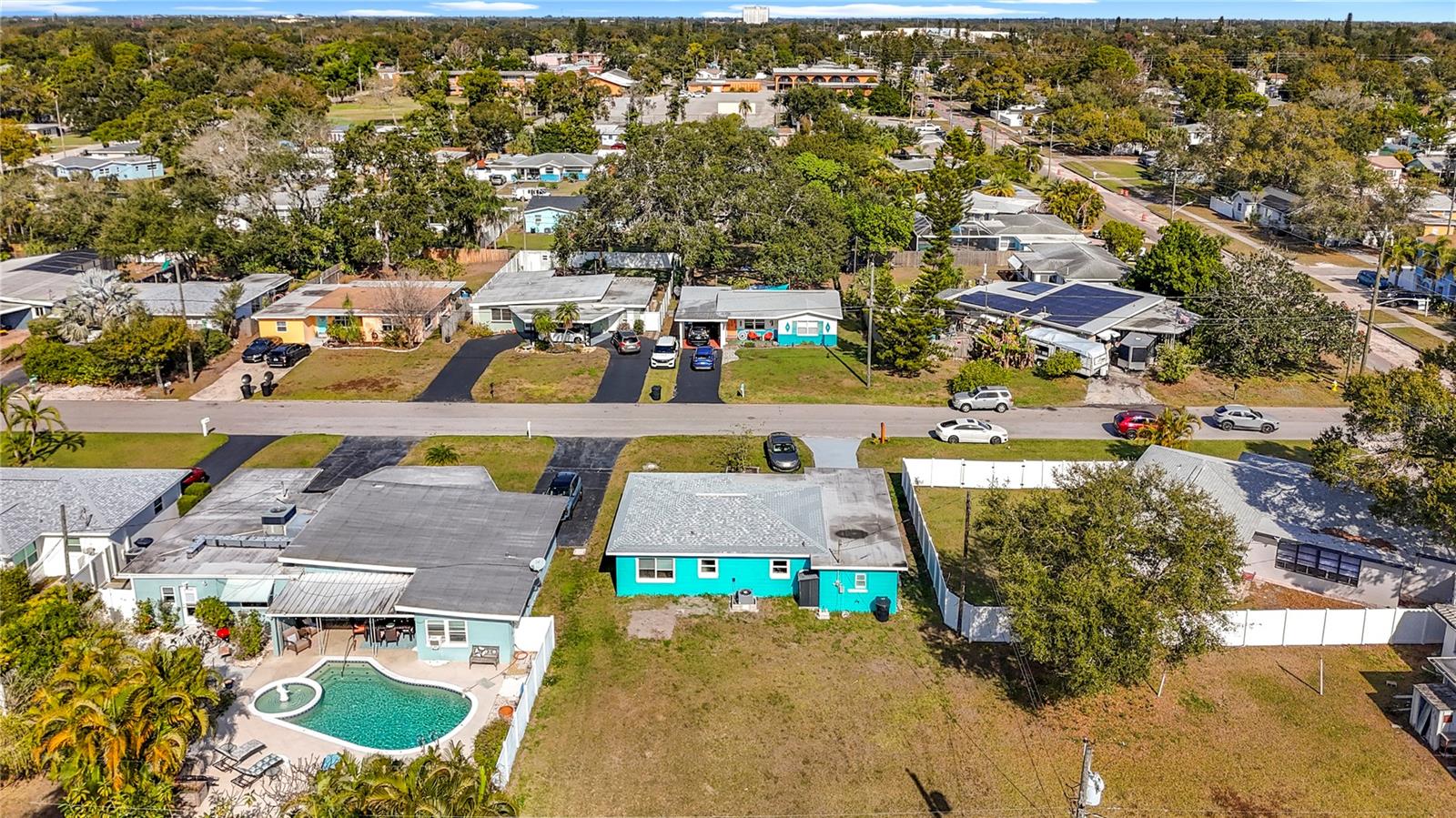 Image 44 of 56 For 5810 Tangerine Avenue S