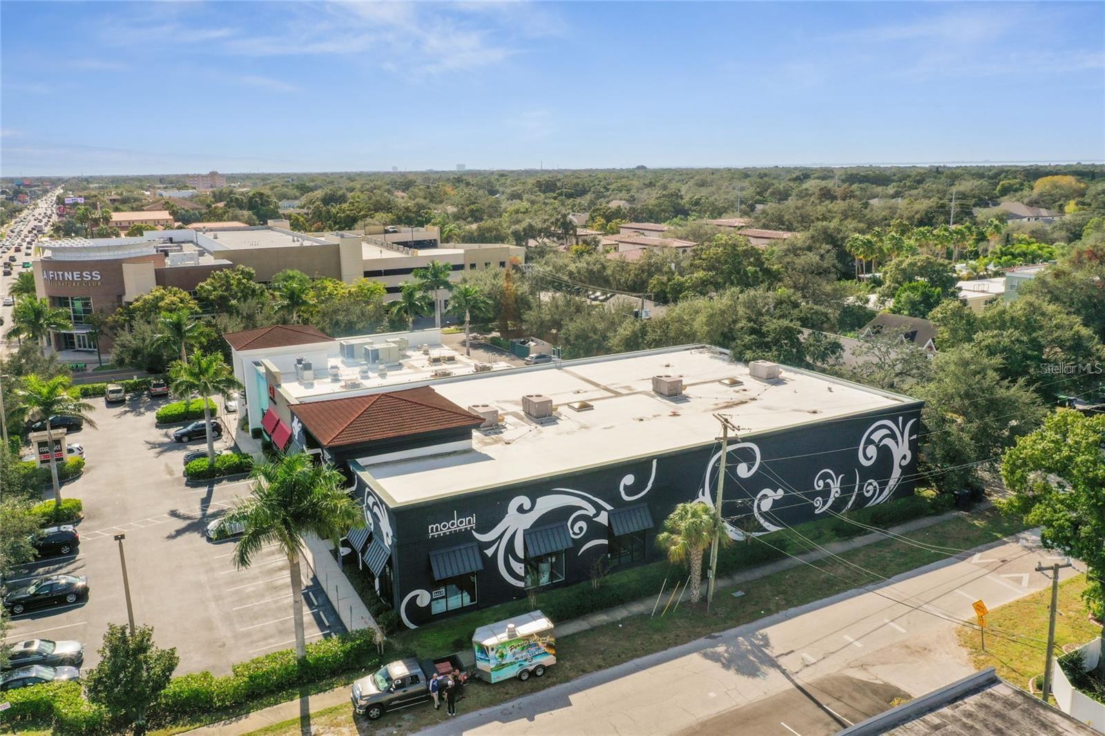 Image 29 of 31 For 3810 Cleveland Street B