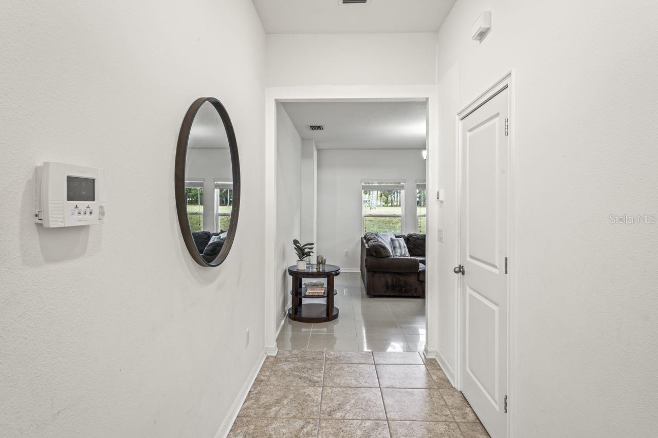 Image 11 of 61 For 571 Old Windsor Way