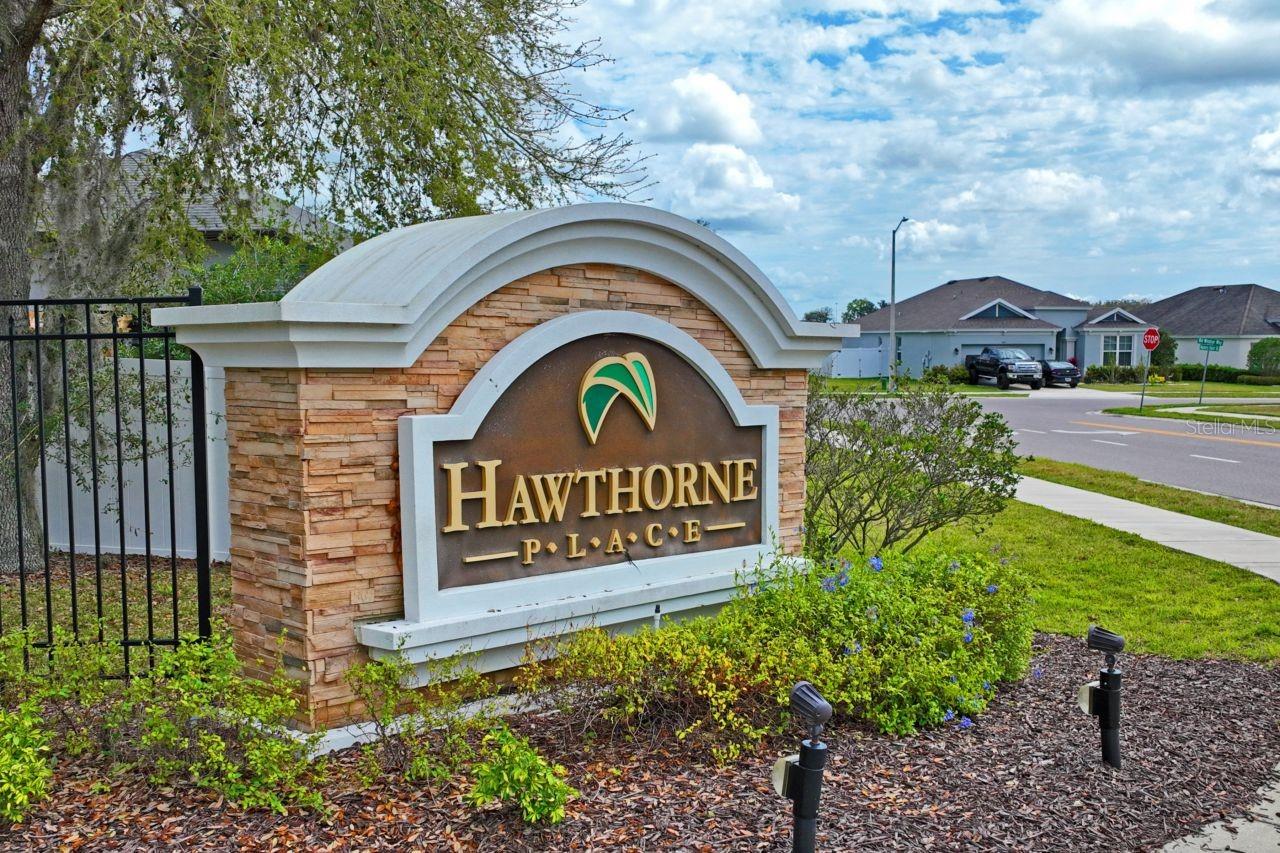 Image 44 of 61 For 571 Old Windsor Way