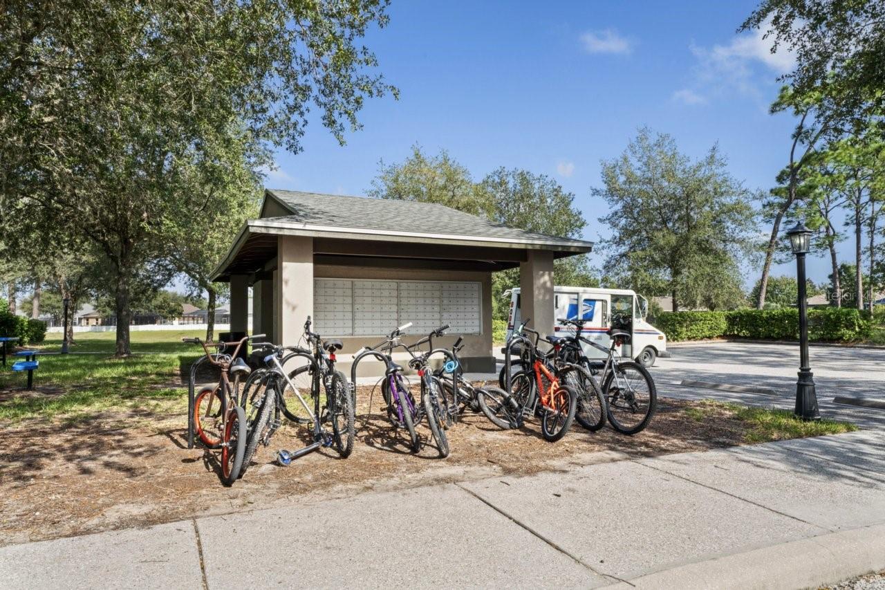 Image 58 of 61 For 571 Old Windsor Way