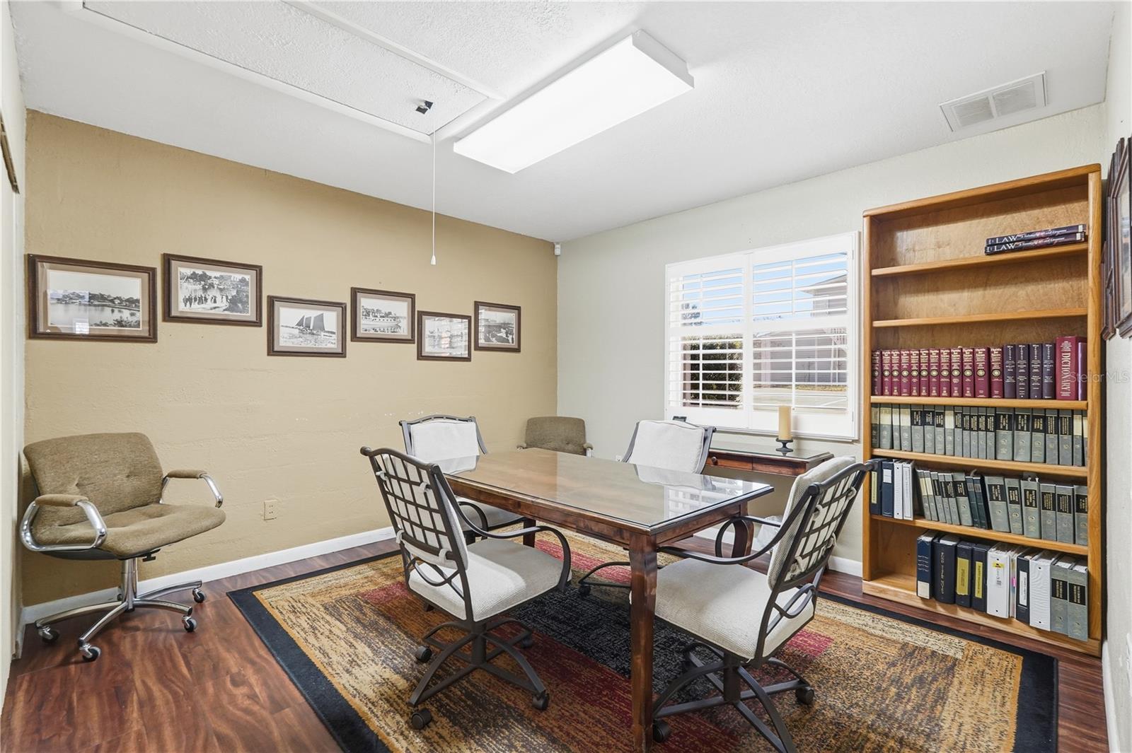 Image 13 of 33 For 500 Tarpon Avenue