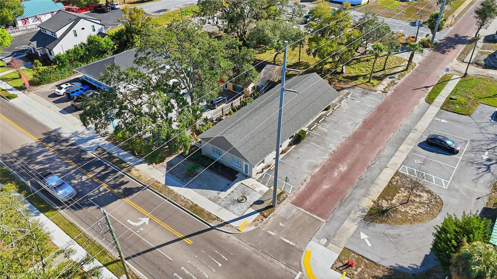 Image 2 of 33 For 500 Tarpon Avenue