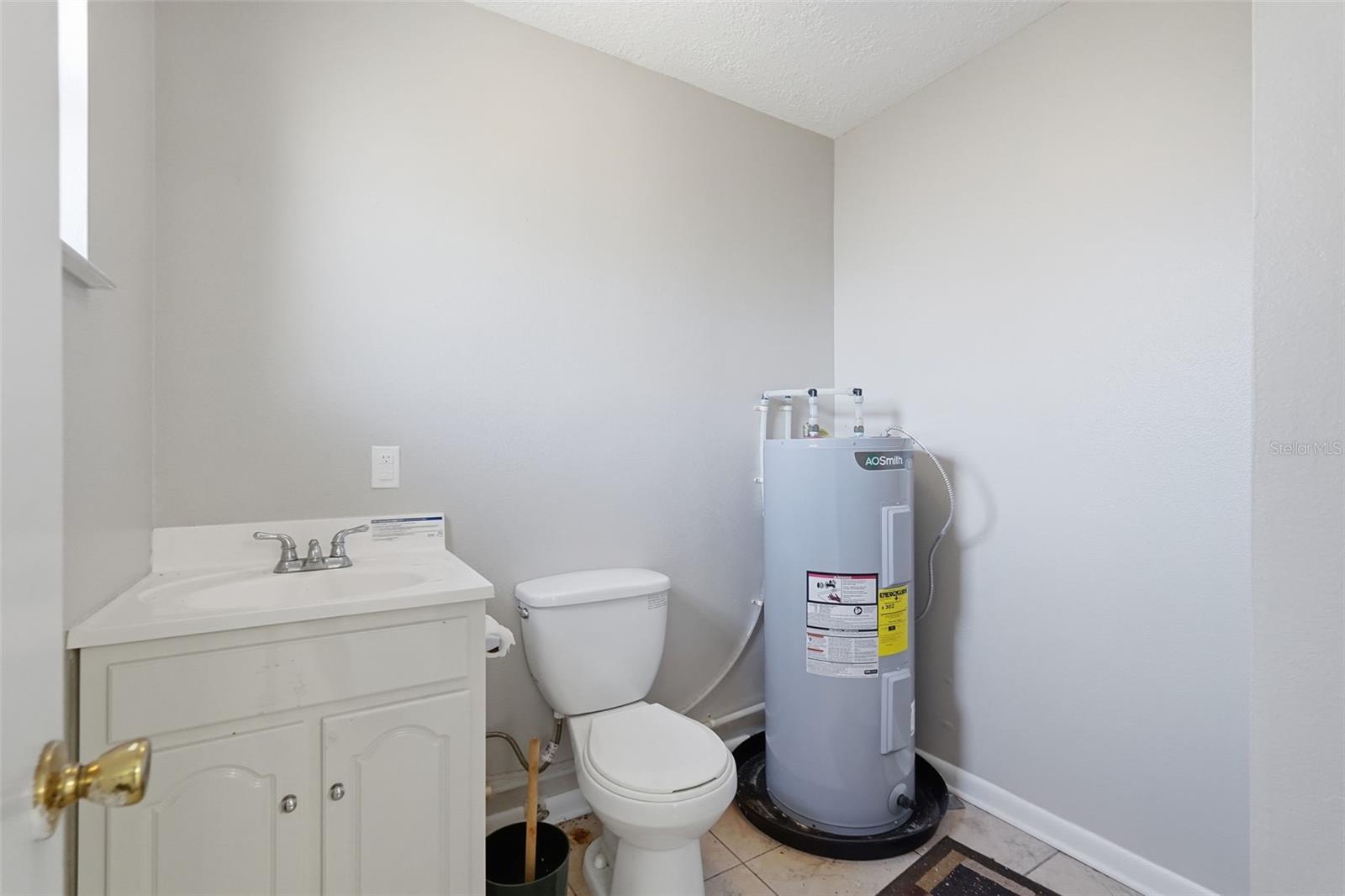 Image 20 of 33 For 500 Tarpon Avenue