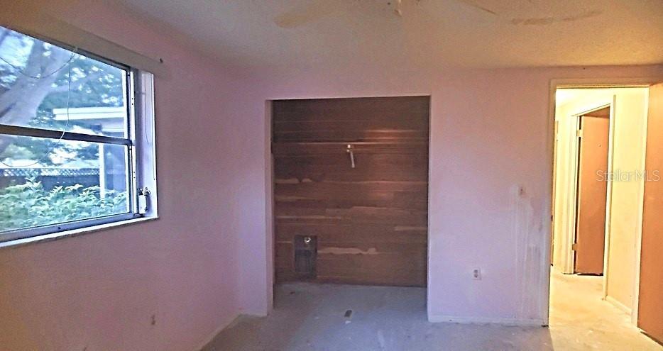 Image 4 of 11 For 11539 Meredith Lane